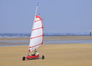 Plage hôtel Hirondelle plage-hotel-hirondelle.jpg
